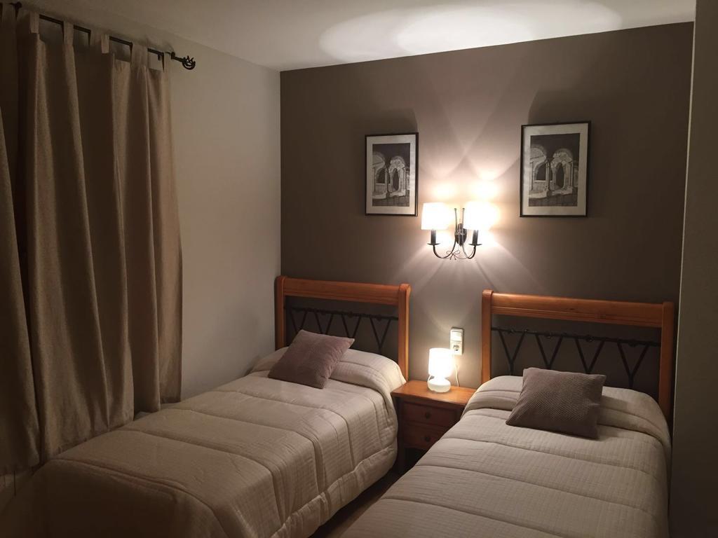 Apartamentos Residencial Fornocal Alquézar Eksteriør bilde
